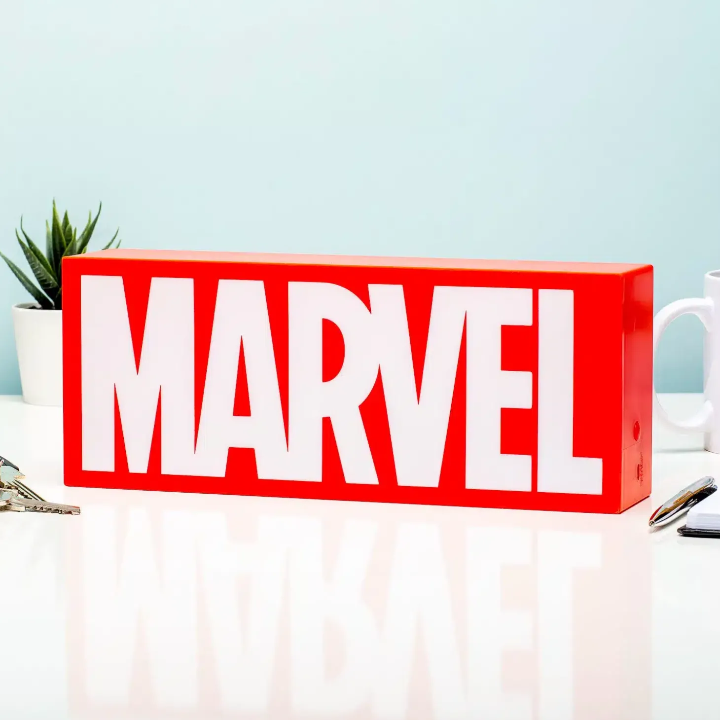 Marvel logo lamp