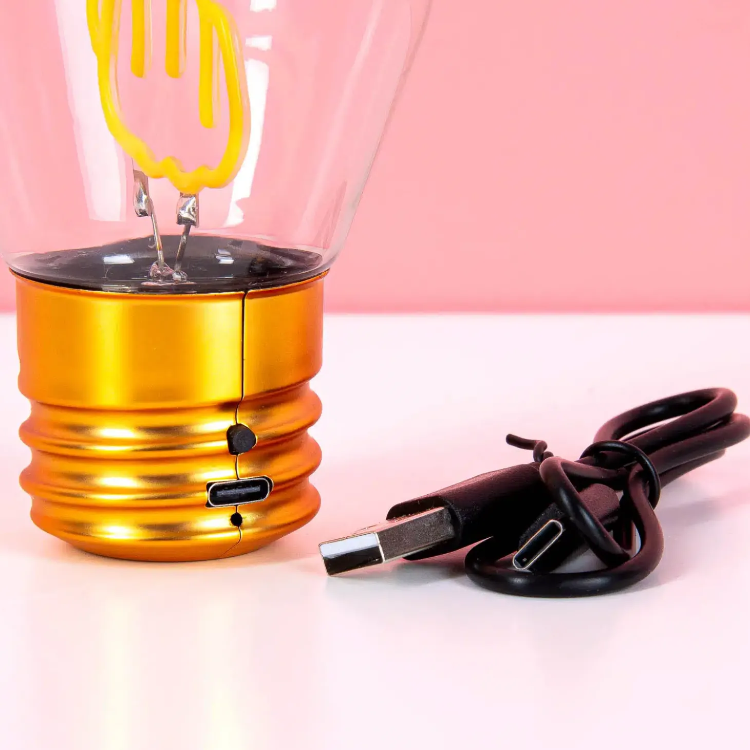 Middelvinger lamp