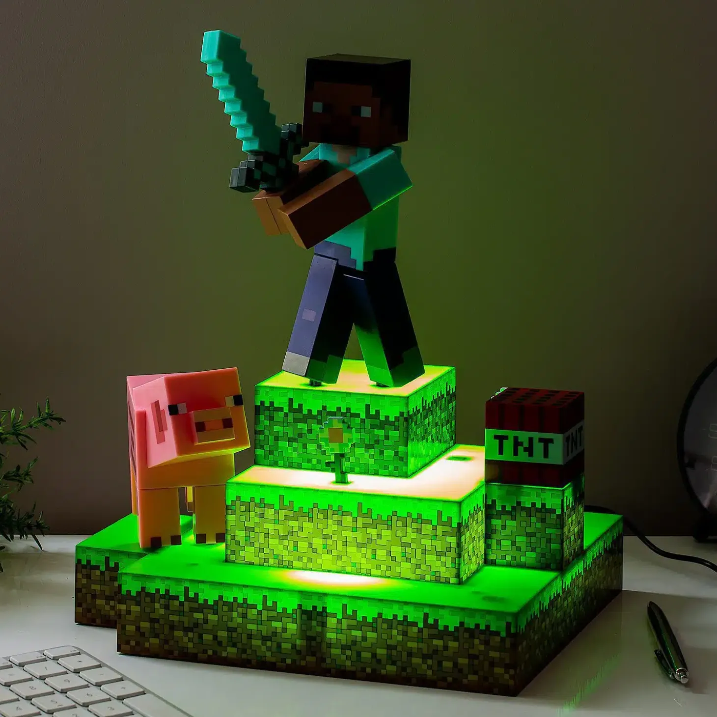 Minecraft Diorama lamp