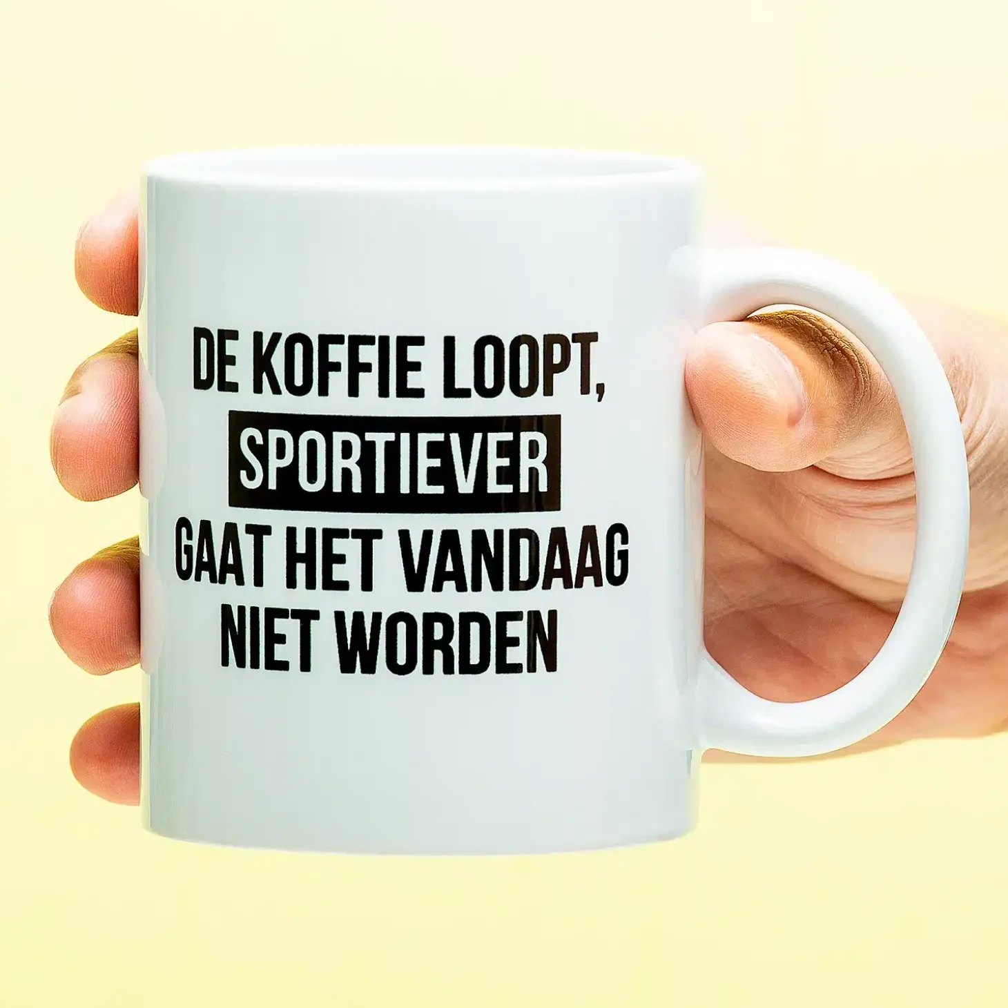 Mok De koffie loopt