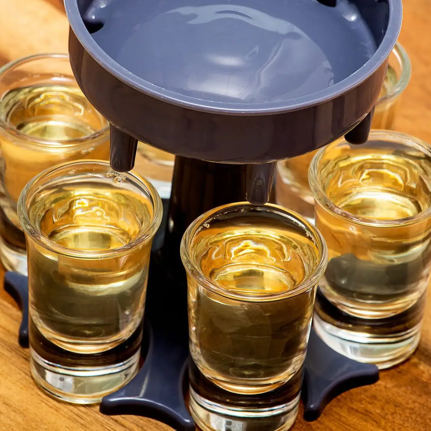 Shotglas dispenser