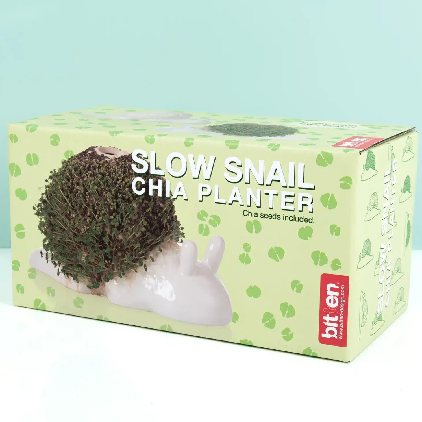 Slak bloempot met zaadjes