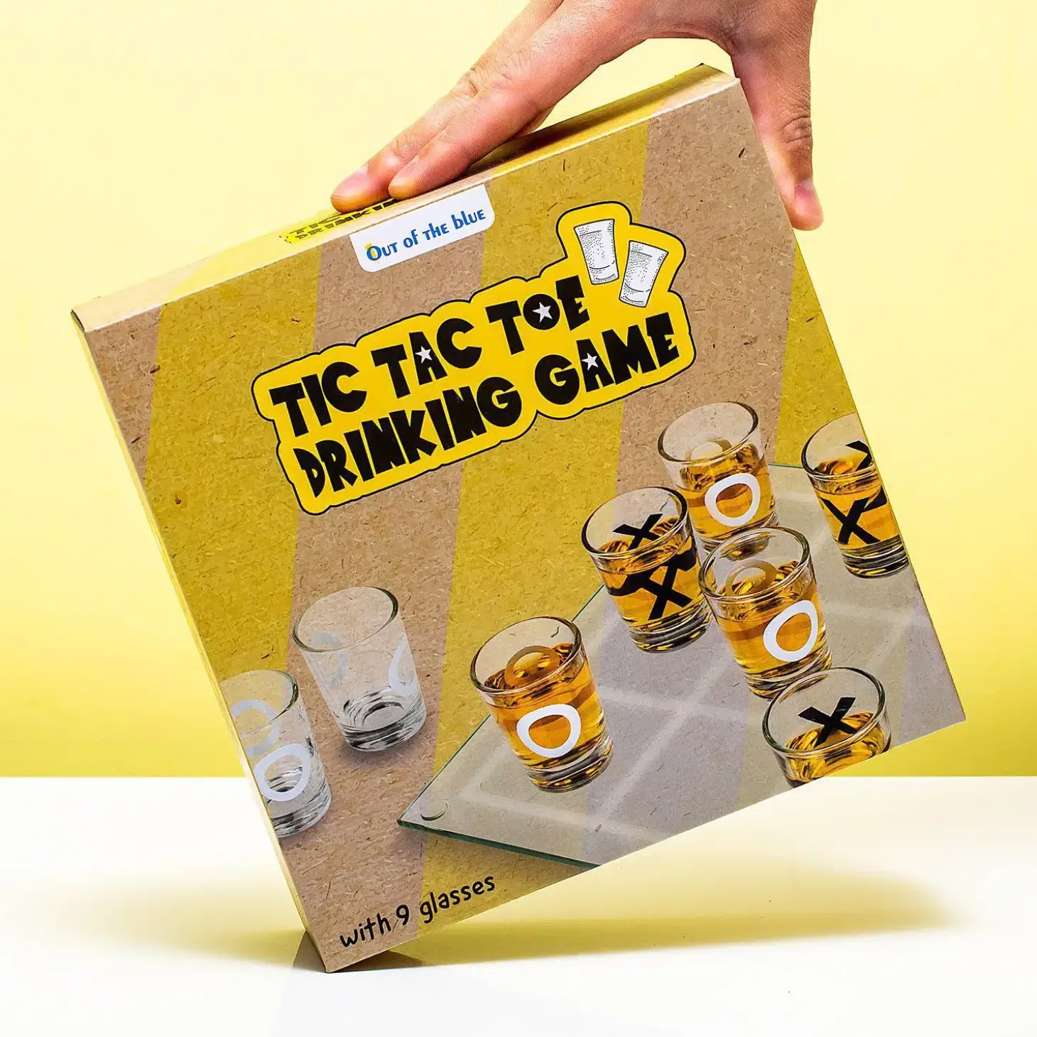 Tic Tac Toe drankspel met shotglaasjes