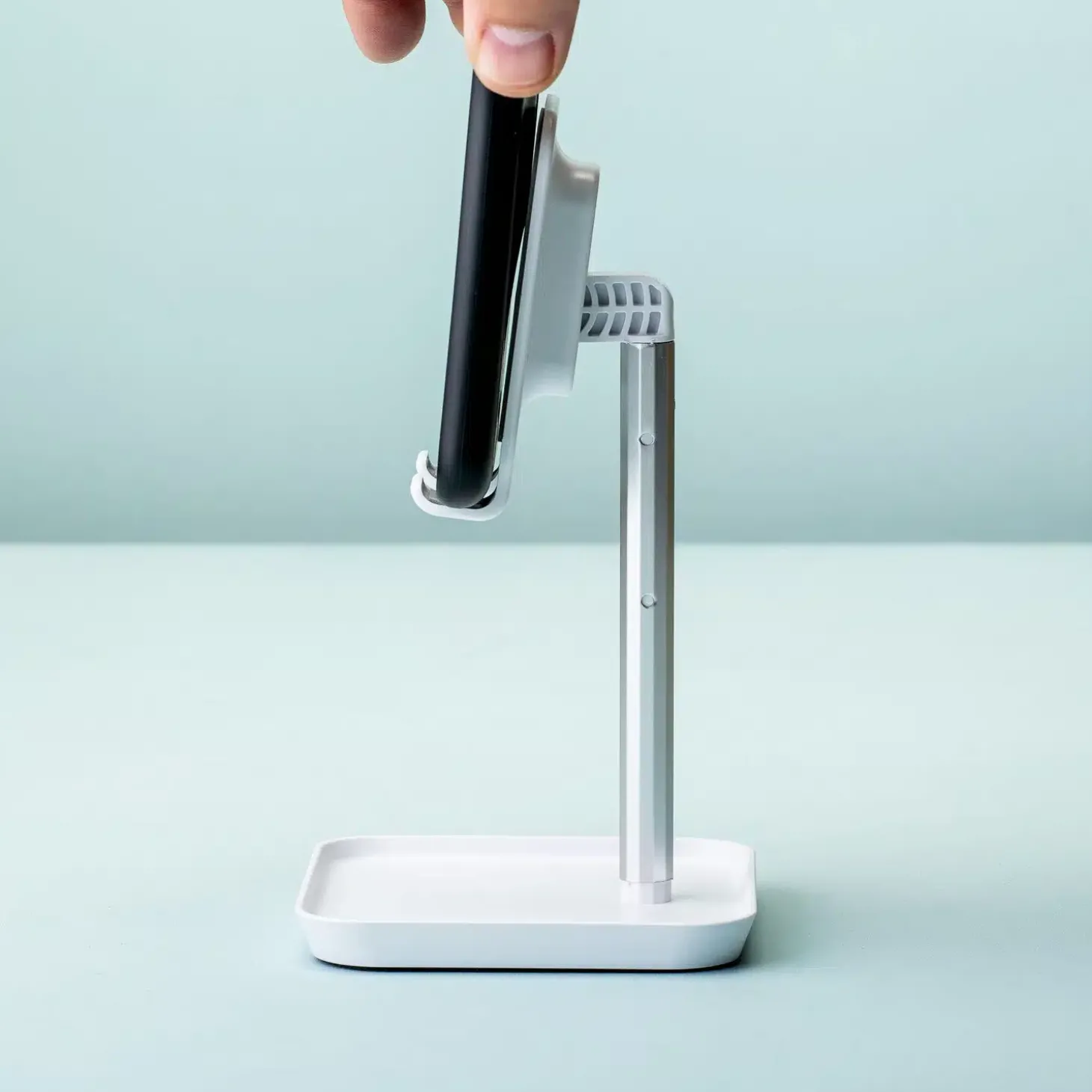 Verstelbare smartphonehouder