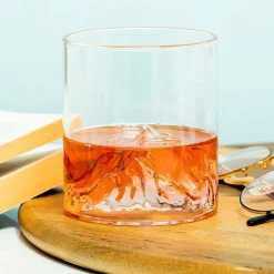 Whiskey glas on the rocks